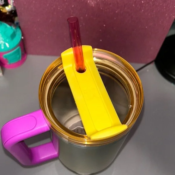 Summer Starbucks Stanley collaboration 40 ounce cold cup - Picture 4 of 5